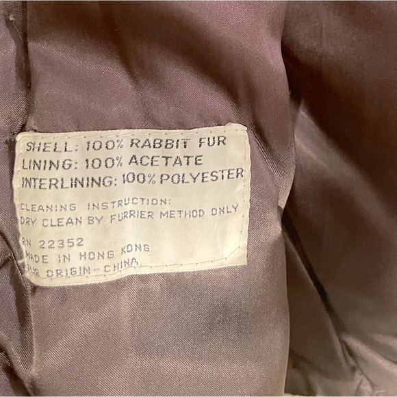 VINTAGE Rabbit Fur Coat - Picture 4 of 8